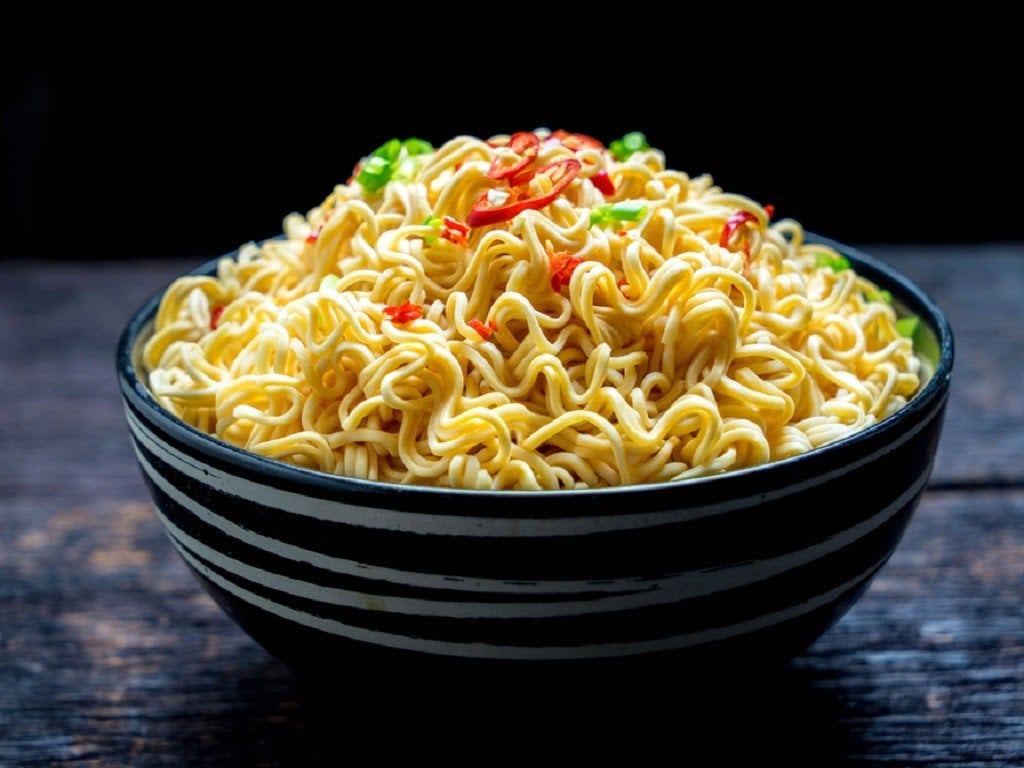3 mẹo nấu mì ăn liền
